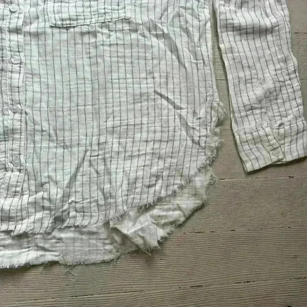 Millibon Long Sleeve ButtonUp W/ Blue Grey Stripes Gauze Textured Frayed Bottom - Picture 5 of 10